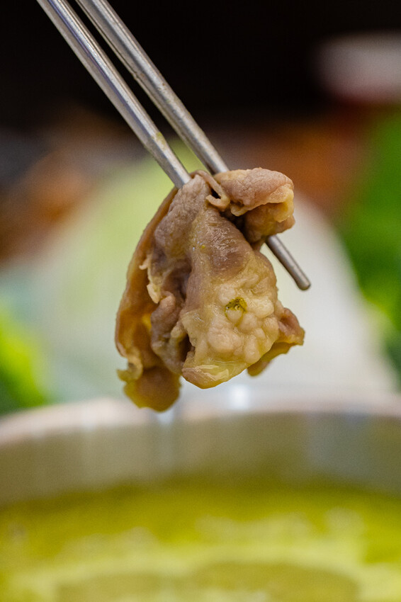 高雄市小港區高雄美食 x 嗑肉石鍋 | 小港區的美食天堂