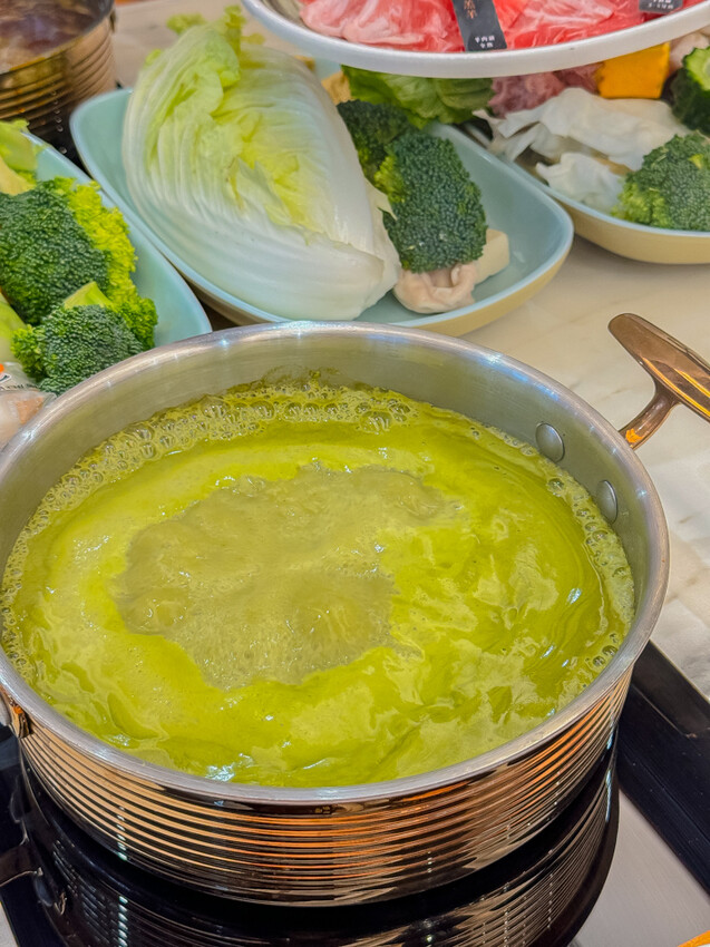 高雄市小港區高雄美食 x 嗑肉石鍋 | 小港區的美食天堂