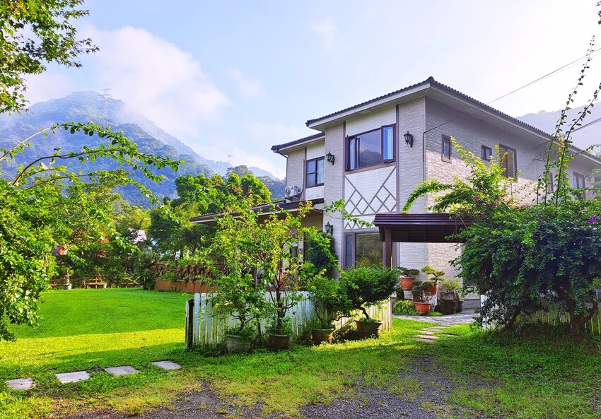 苗栗縣泰安鄉苗栗泰安旅遊 土牧驛健康農莊 帳篷紮營 懶人露營任你選 可親近自然 多元設施的露營園區