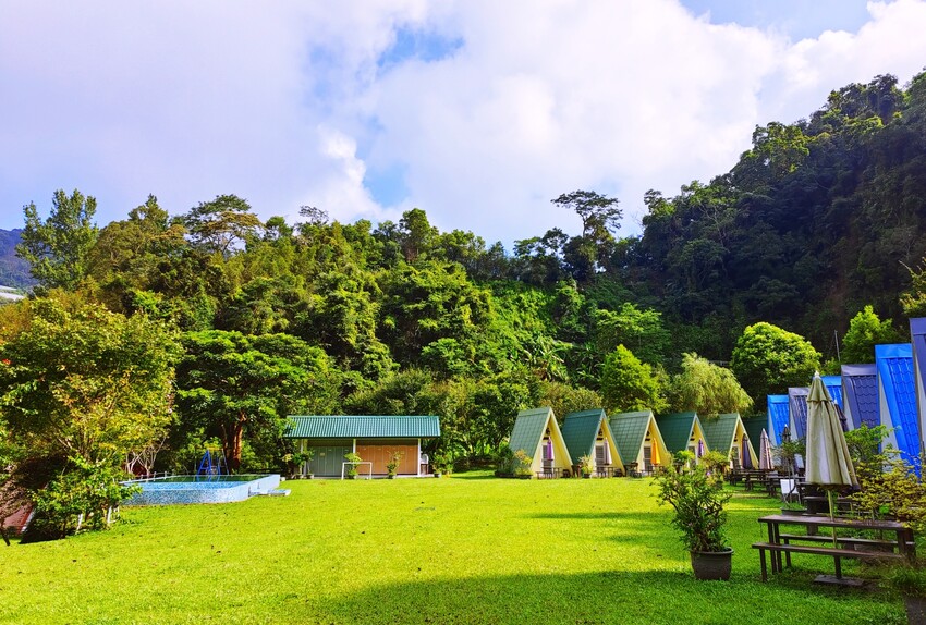 苗栗縣泰安鄉苗栗泰安旅遊 土牧驛健康農莊 帳篷紮營 懶人露營任你選 可親近自然 多元設施的露營園區