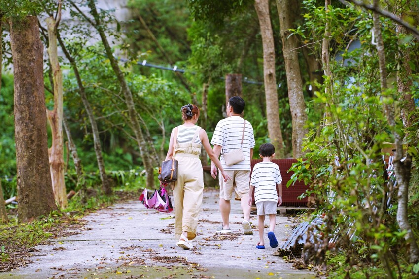 苗栗縣泰安鄉苗栗泰安旅遊 土牧驛健康農莊 帳篷紮營 懶人露營任你選 可親近自然 多元設施的露營園區