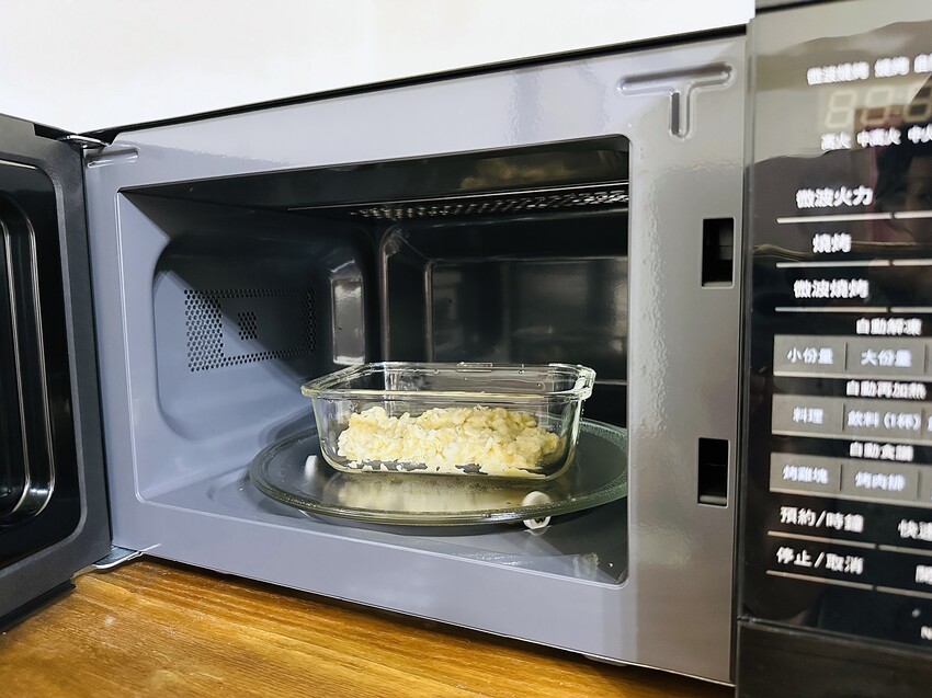 【波堤寶寶】HelloKitty聯名款燉麵,營養豐富美味寶寶 【波堤寶寶】HelloKitty聯名款燉麵,營養豐富美味寶寶