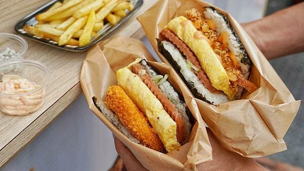 LINE_ALBUM_飯飯堂台中天津店 二傻夫婦_240910_3.jpg LINE_ALBUM_飯飯堂台中天津店 二傻夫婦_240910_3.jpg