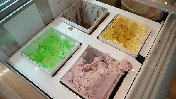 LINE_ALBUM_誠石火鍋西螺店 二傻夫婦_240823_43.jpg