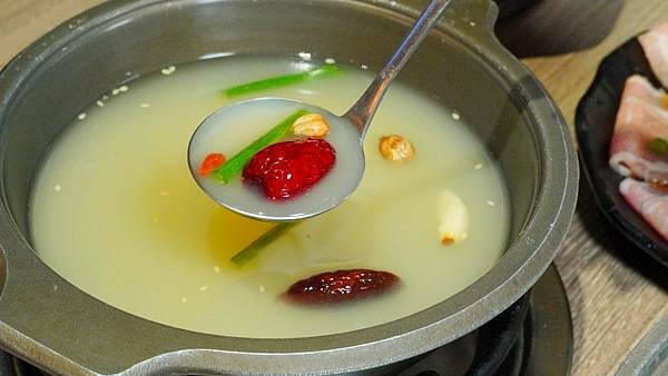 LINE_ALBUM_誠石火鍋西螺店 二傻夫婦_240823_20.jpg