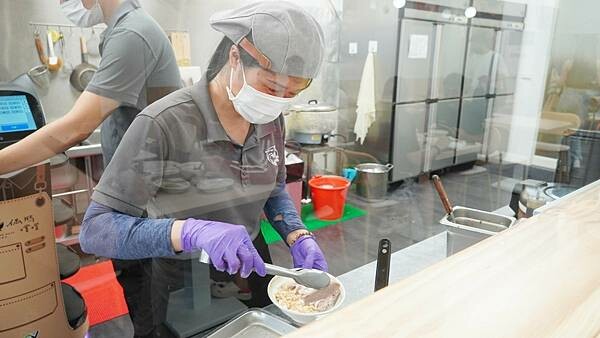 LINE_ALBUM_偶鵝嚐嚐 二傻夫婦_240819_35.jpg