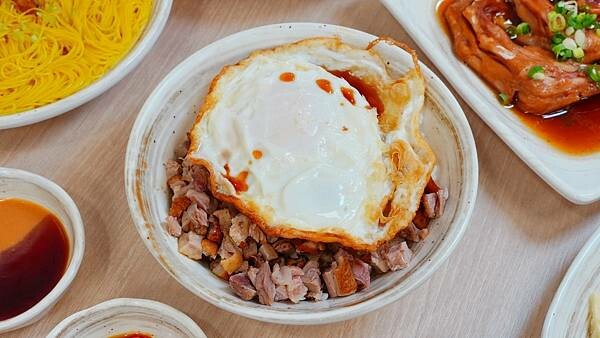 LINE_ALBUM_偶鵝嚐嚐 二傻夫婦_240819_22.jpg