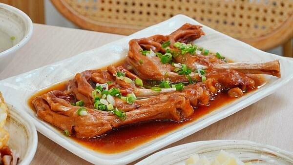 LINE_ALBUM_偶鵝嚐嚐 二傻夫婦_240819_25.jpg