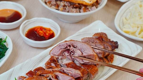 LINE_ALBUM_偶鵝嚐嚐 二傻夫婦_240819_7.jpg