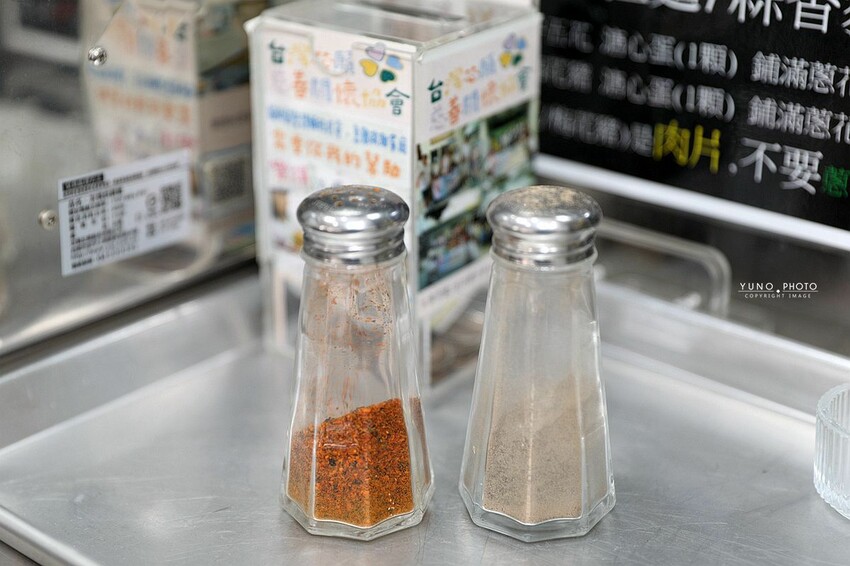 台中市霧峰區拉麵控必收！欲罷不能超有嚼勁拉麵 搭配靈魂湯頭 一試成主顧｜黑告食坊(霧峰美食)