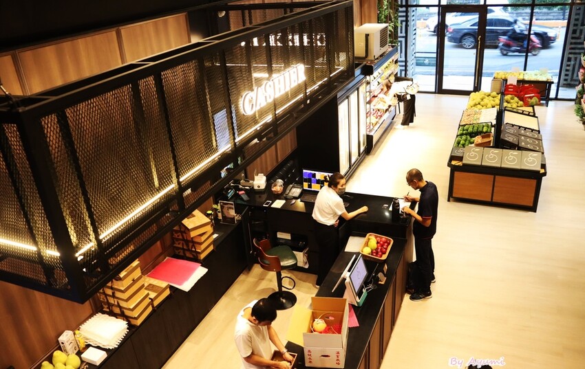 [台中住宿推薦]風華嚼旅/文青風格結合水果店的特別旅店/鄰近