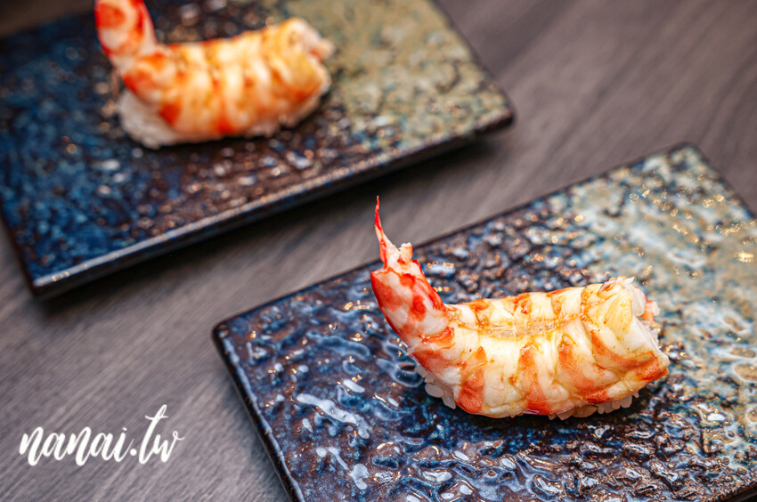 彰化巷內仔的無菜單板前料理!座位僅有八席,1580元免服務費,吃16-18道精緻日料。想吃建議預約。