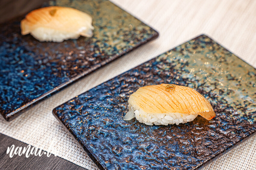 彰化巷內仔的無菜單板前料理!座位僅有八席,1580元免服務費,吃16-18道精緻日料。想吃建議預約。