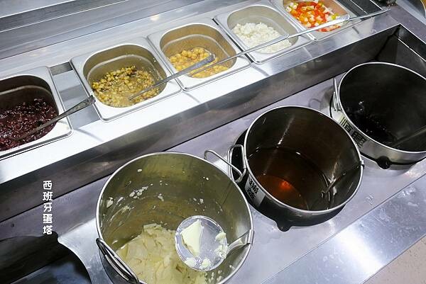 順興集團 牛肉麵專賣店｜三重大智街必吃，被牛肉麵耽誤的鹽滷豆