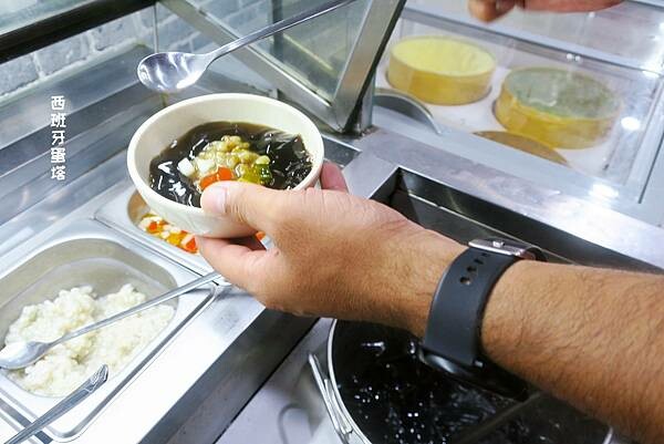 順興集團 牛肉麵專賣店｜三重大智街必吃，被牛肉麵耽誤的鹽滷豆