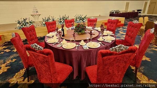 豺狼到新竹參觀婚宴會館?伊薇儷新竹婚宴會館全白色歐式建築有如