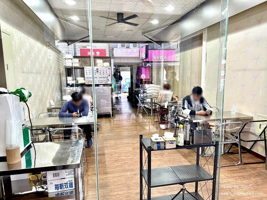 台中市北區籠湯籠吸手作湯包-台中手工小籠湯包推薦