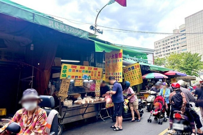 台中市北區籠湯籠吸手作湯包-台中手工小籠湯包推薦