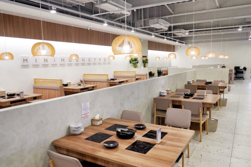 點套餐玩洞洞戳戳樂！1/3機率拿免單中獎率超高！30面9999金牌帶回家～