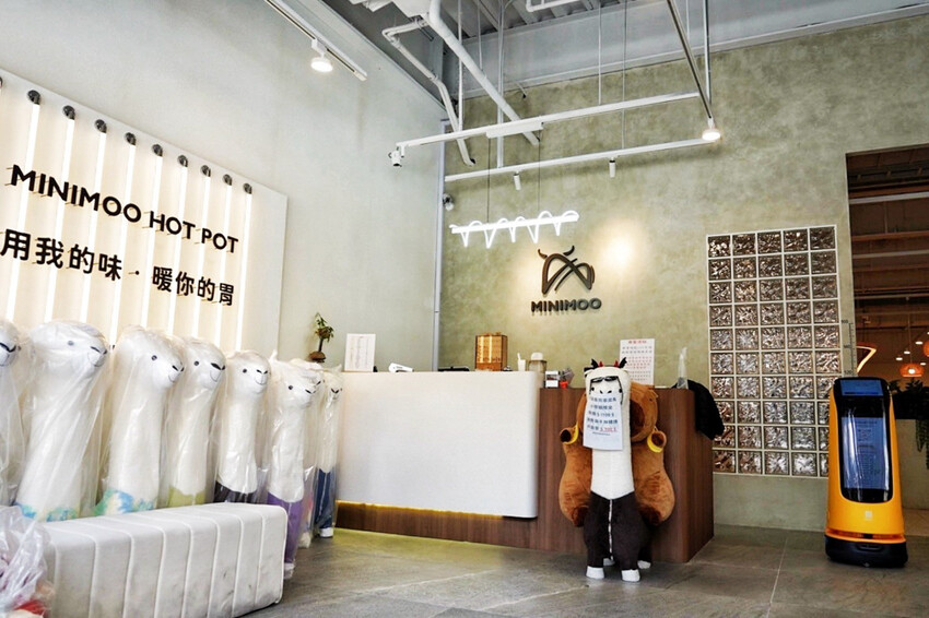 點套餐玩洞洞戳戳樂！1/3機率拿免單中獎率超高！30面9999金牌帶回家～