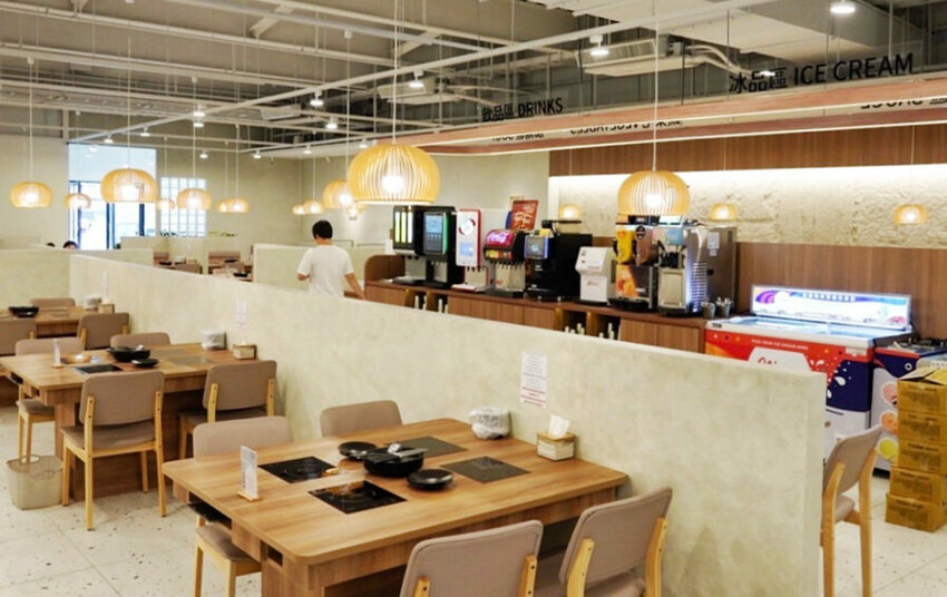 點套餐玩洞洞戳戳樂！1/3機率拿免單中獎率超高！30面9999金牌帶回家～