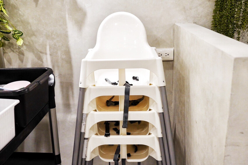 點套餐玩洞洞戳戳樂！1/3機率拿免單中獎率超高！30面9999金牌帶回家～