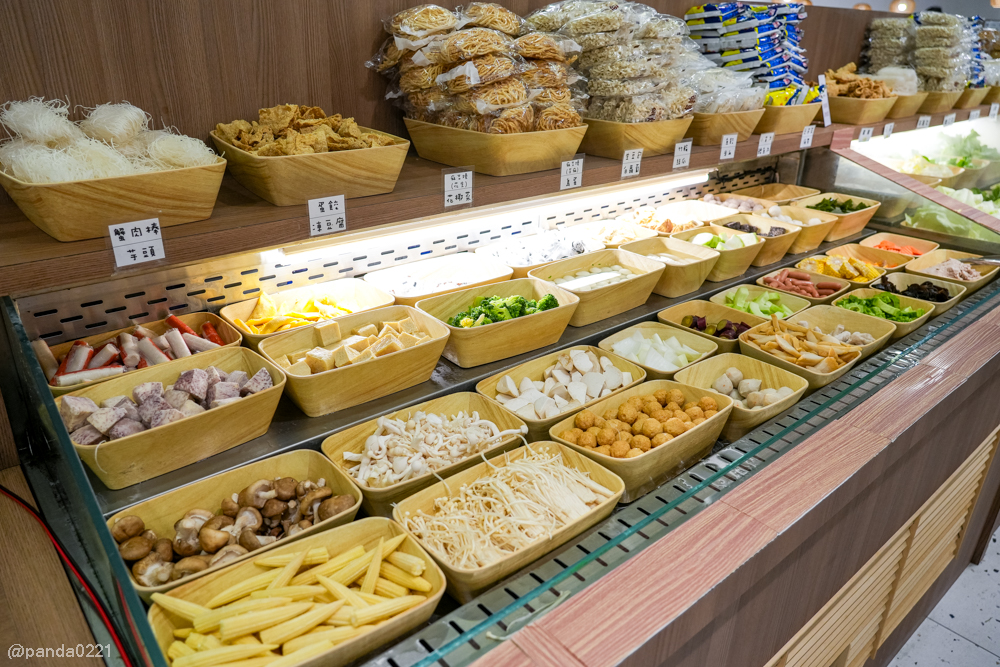 桃園中壢｜小牧鍋minimoo-桃園中壢店．418元起火鍋吃到飽，自助吧超澎湃～