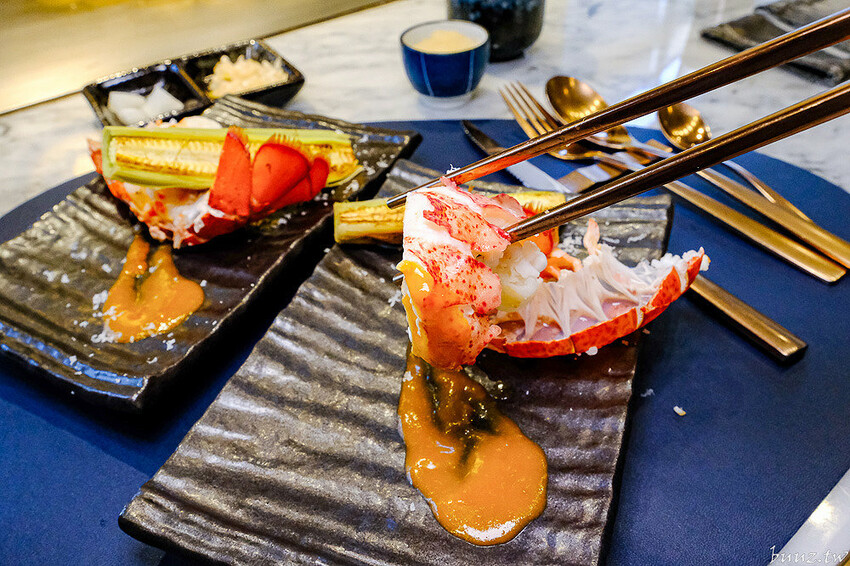 明水然．樂台中慶生餐廳首選，Google評論高達4.8慶生必探名店，頂級無菜單鐵板燒，$1600有活龍蝦、A5和牛、干貝CP值高！