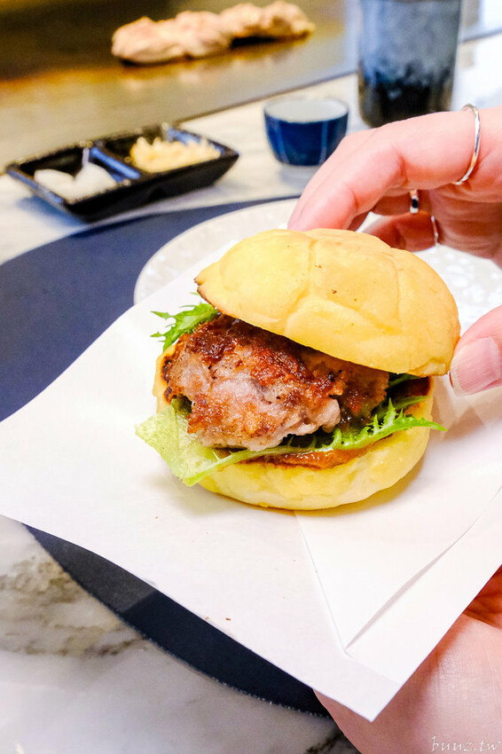 明水然．樂台中慶生餐廳首選，Google評論高達4.8慶生必探名店，頂級無菜單鐵板燒，$1600有活龍蝦、A5和牛、干貝CP值高！