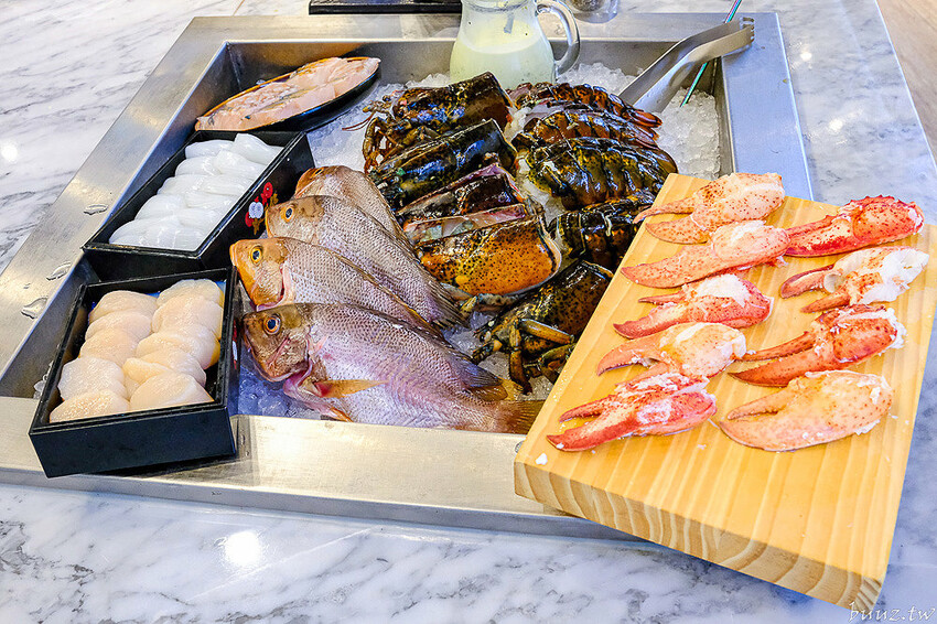 明水然．樂台中慶生餐廳首選，Google評論高達4.8慶生必探名店，頂級無菜單鐵板燒，$1600有活龍蝦、A5和牛、干貝CP值高！