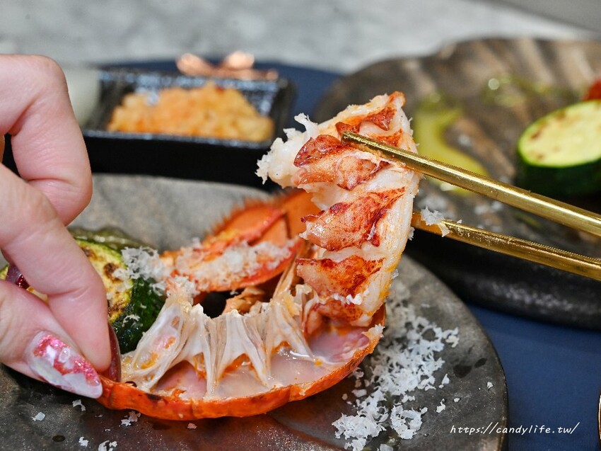 台中市東區明水然·樂 無菜單鐵板燒｜台北一位難求無菜單鐵板燒名店，中台灣首店在這裡～