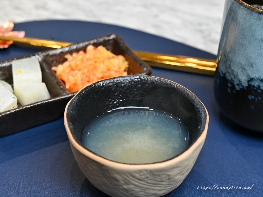 台中市東區明水然·樂 無菜單鐵板燒｜台北一位難求無菜單鐵板燒名店，中台灣首店在這裡～