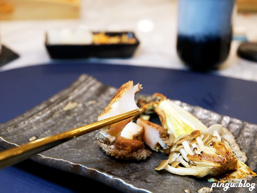 台中市東區明水然・樂 ｜台灣連續兩年最難訂位的無菜單鐵板燒冠軍名店 Google 評論4.8高分，幾乎零負評無菜單鐵板燒