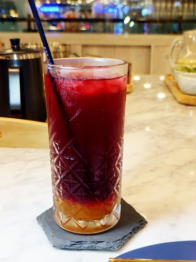 台中市東區明水然・樂 ｜台灣連續兩年最難訂位的無菜單鐵板燒冠軍名店 Google 評論4.8高分，幾乎零負評無菜單鐵板燒