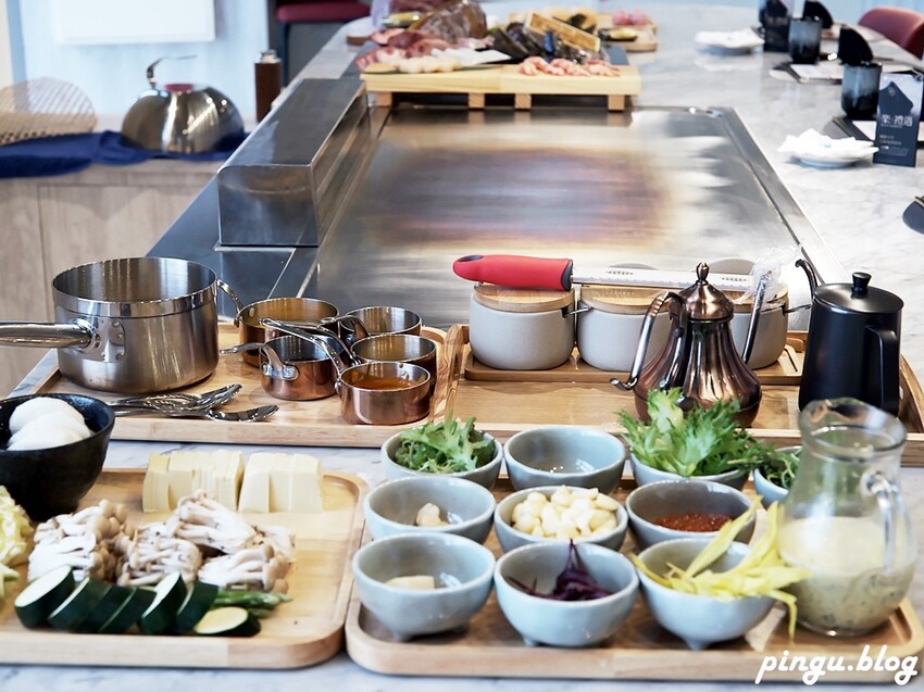 台中市東區明水然・樂 ｜台灣連續兩年最難訂位的無菜單鐵板燒冠軍名店 Google 評論4.8高分，幾乎零負評無菜單鐵板燒