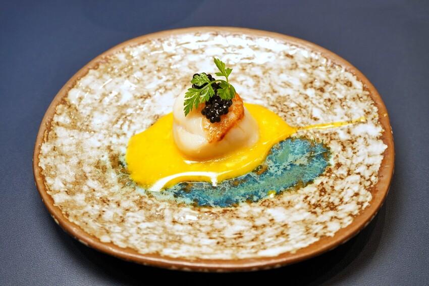 台中市東區台北一位難求無菜單鐵板燒名店，中台灣首店就在這，沒有預約吃不到！