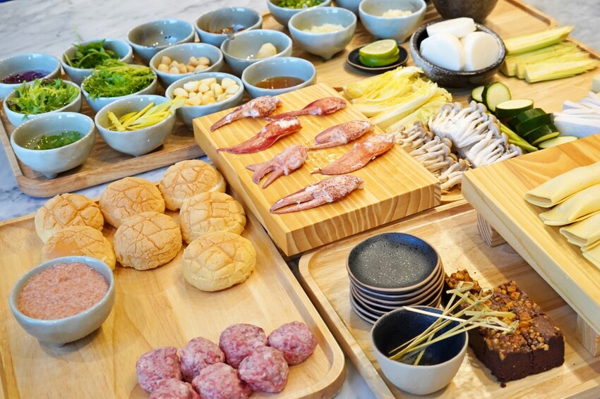 台中市東區台北一位難求無菜單鐵板燒名店，中台灣首店就在這，沒有預約吃不到！