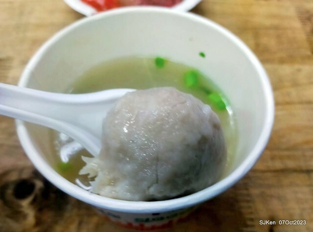 (新竹美食)「周家肉圓」(Meatball and fish ball soup), Hsinchu city, Oct 7, 2023, SJKen
