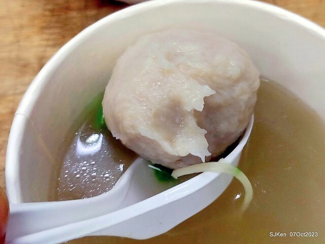 (新竹美食)「周家肉圓」(Meatball and fish ball soup), Hsinchu city, Oct 7, 2023, SJKen