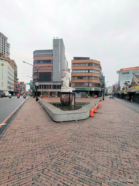 (新竹美食)「阿金黑糯米餃」(White and purple sticky dumpling, light dishes booth), Hsinchu, central market, SJKen, Oct 3, 2023 (新竹美食)「阿金黑糯米餃」(White and purple sticky dumpling, light dishes booth), Hsinchu, central market, SJKen, Oct 3, 2023