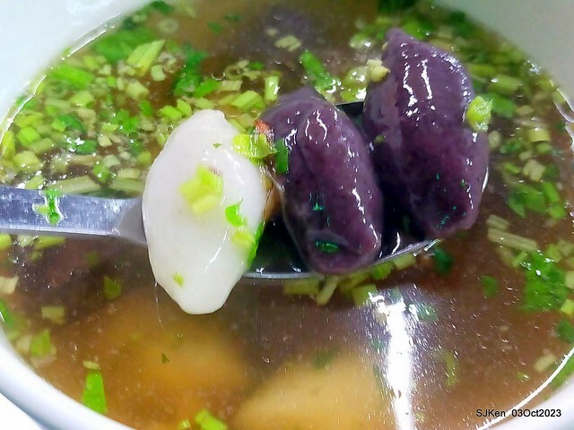 (新竹美食)「阿金黑糯米餃」(White and purple sticky dumpling, light dishes booth), Hsinchu, central market, SJKen, Oct 3, 2023 (新竹美食)「阿金黑糯米餃」(White and purple sticky dumpling, light dishes booth), Hsinchu, central market, SJKen, Oct 3, 2023