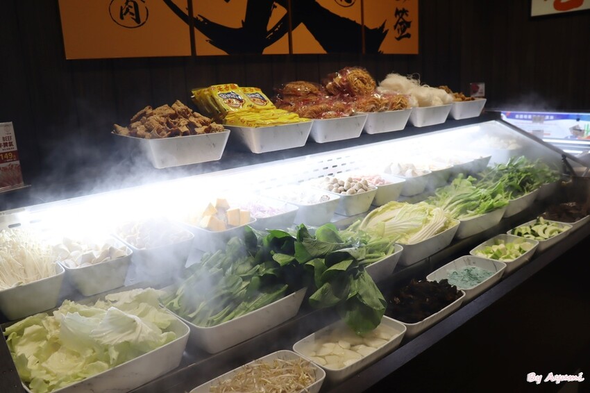 [台中鍋物推薦]一畝石鍋豐原店/豐富的蔬食、飲料冰品自助吧/