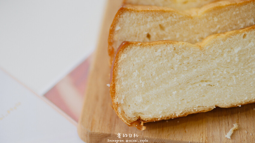 台中市西區永豐吐司 建國店|台中美食|每日限量出爐的葡式蛋塔、鮮奶製成的各種吐司,還有超好吃的蛋黃酥、奶油菠蘿