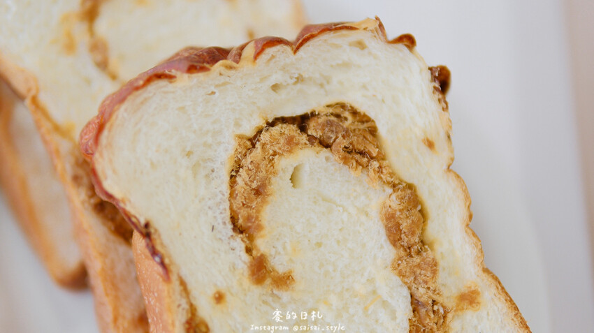 台中市西區永豐吐司 建國店|台中美食|每日限量出爐的葡式蛋塔、鮮奶製成的各種吐司,還有超好吃的蛋黃酥、奶油菠蘿