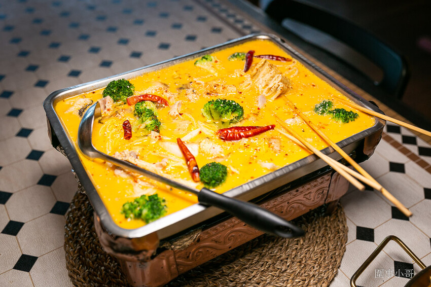 宜蘭蘇澳美食推薦-阿美mama手作廚房,採預約制的超可愛一人小店~濃郁漁港風味餐點美味異常啊啊啊~小米酒特調豪邁又細致呢! @圍事小哥的幸福相框