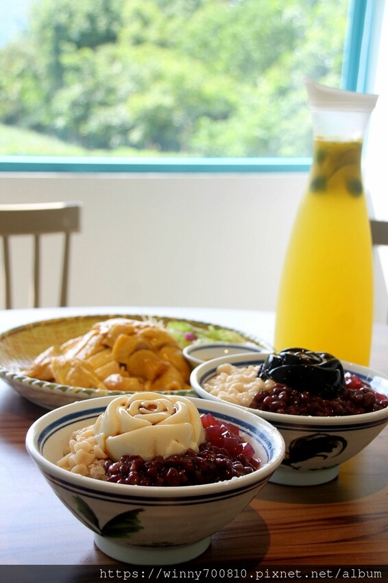 新北市新店區新北/新店 進駐於「文山農場」内,唯一一家餐廳【六堆文山新客家料理】老饕推薦的客家菜與小吃,甜湯銅板價