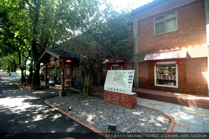 新北市新店區新北/新店 進駐於「文山農場」内,唯一一家餐廳【六堆文山新客家料理】老饕推薦的客家菜與小吃,甜湯銅板價