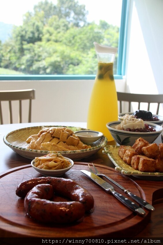 新北市新店區新北/新店 進駐於「文山農場」内,唯一一家餐廳【六堆文山新客家料理】老饕推薦的客家菜與小吃,甜湯銅板價