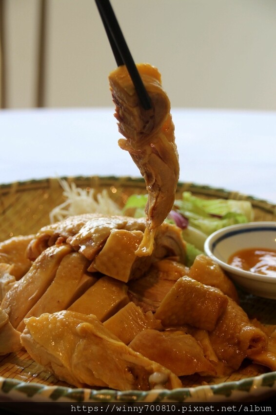 新北市新店區新北/新店 進駐於「文山農場」内,唯一一家餐廳【六堆文山新客家料理】老饕推薦的客家菜與小吃,甜湯銅板價