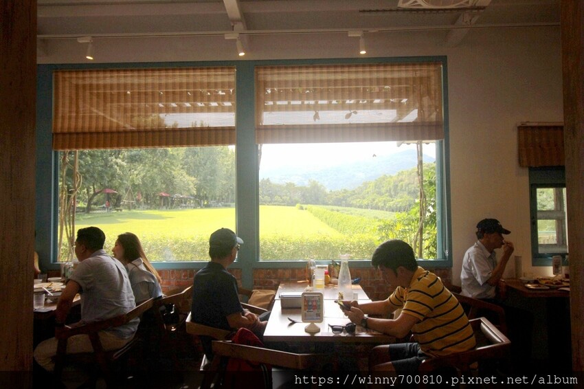 新北市新店區新北/新店 進駐於「文山農場」内,唯一一家餐廳【六堆文山新客家料理】老饕推薦的客家菜與小吃,甜湯銅板價